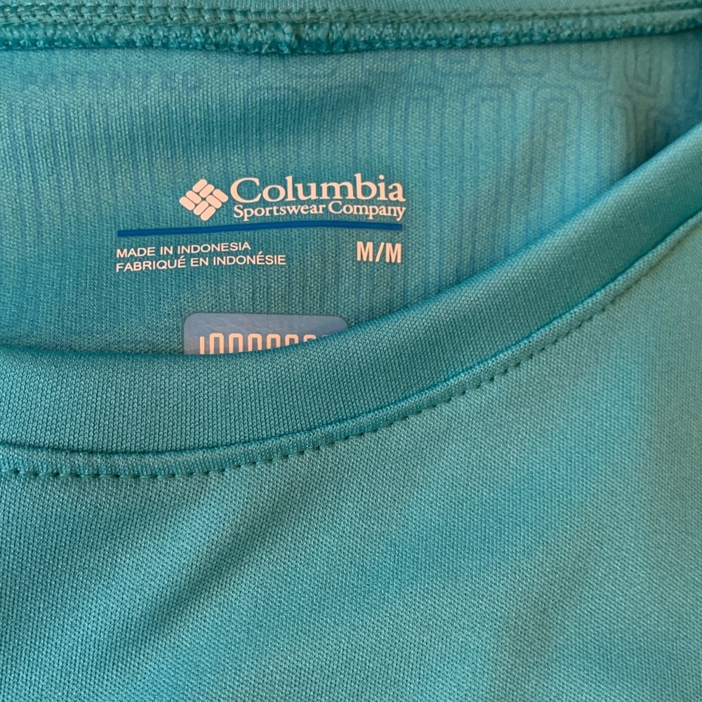 Columbia Set of 3 Active Tops - Picture 3 of 4